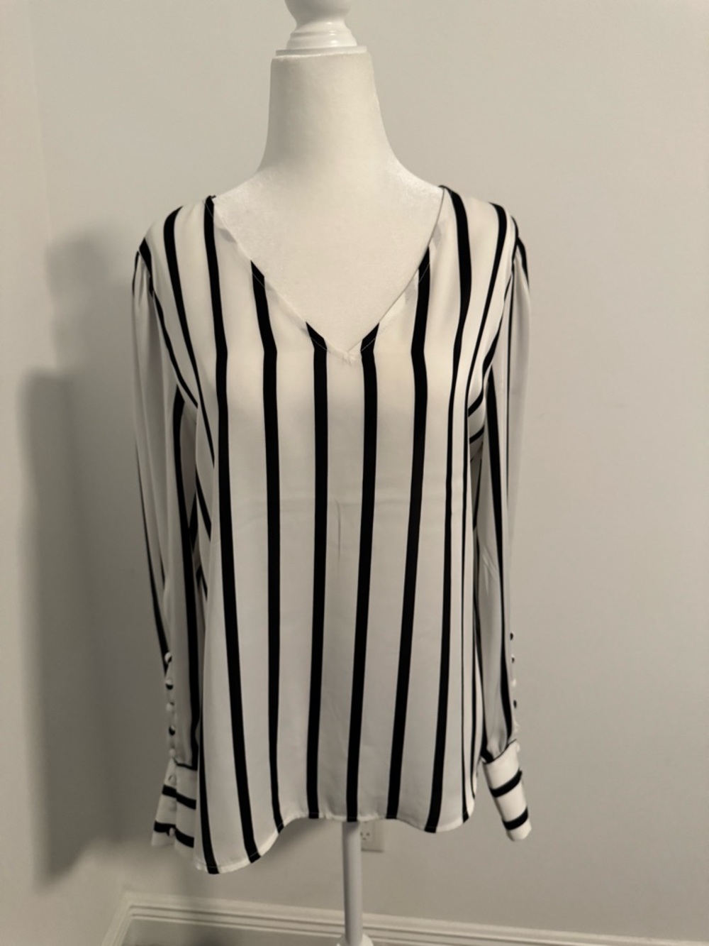 Express Women’s Black & White Vertical Stripe V-Neck Blouse